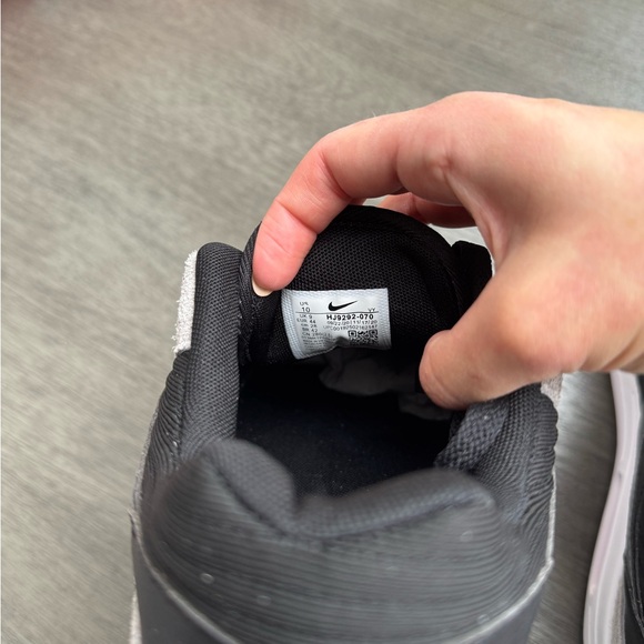 Men’s Nike Air Max 1 - Picture 4 of 5